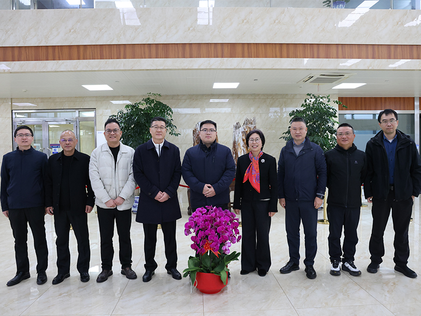 海经区向导一行走访慰问温州NG娱乐相信品牌力量官网，，，，，，助力新春“开门红”！